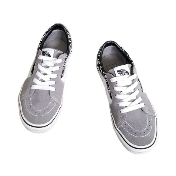 Vans Sk8-Low Paisley Gray Suede Sneakers Womens Size 6 EUC - Picture 2 of 12